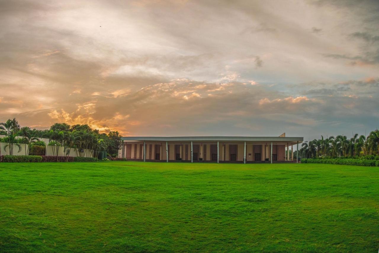 Four Points By Sheraton Mahabalipuram Resort & Convention Center Esterno foto